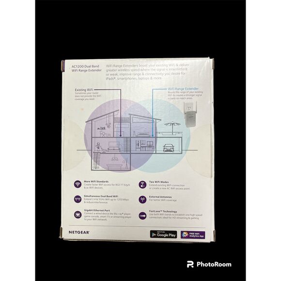 Netgear AC1200 Dual Band WiFi Range Extender - Picture 6 of 7